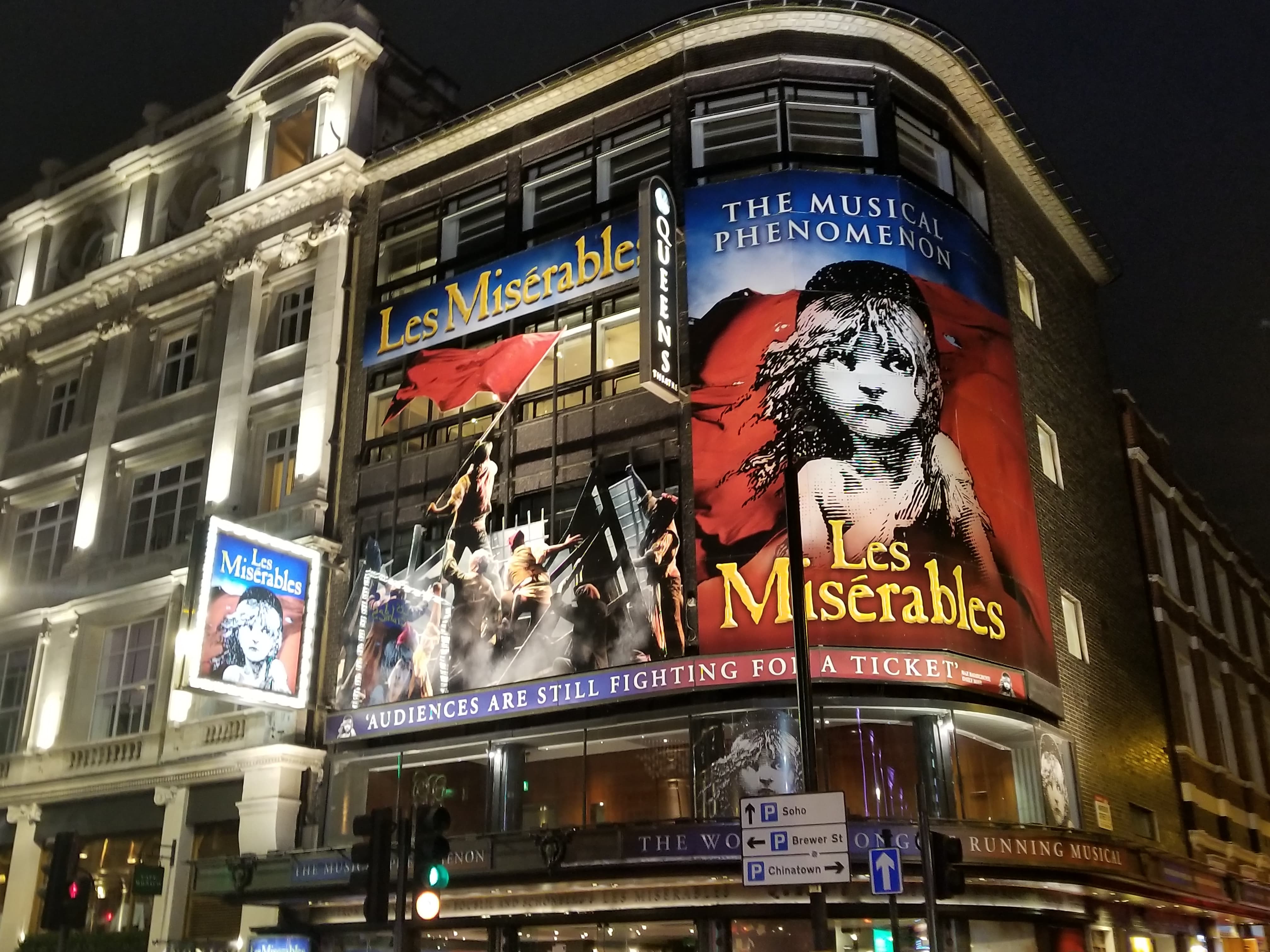 Queen's Theatre